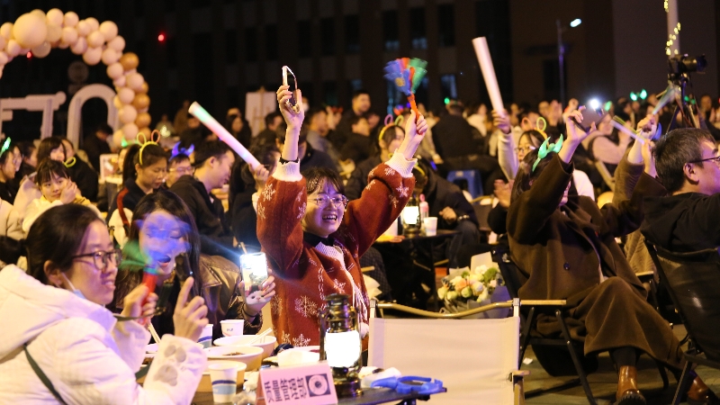 文化周|盡享美食，“音”愛而來，海蓉開展告白音樂會暨美食節(jié)活動